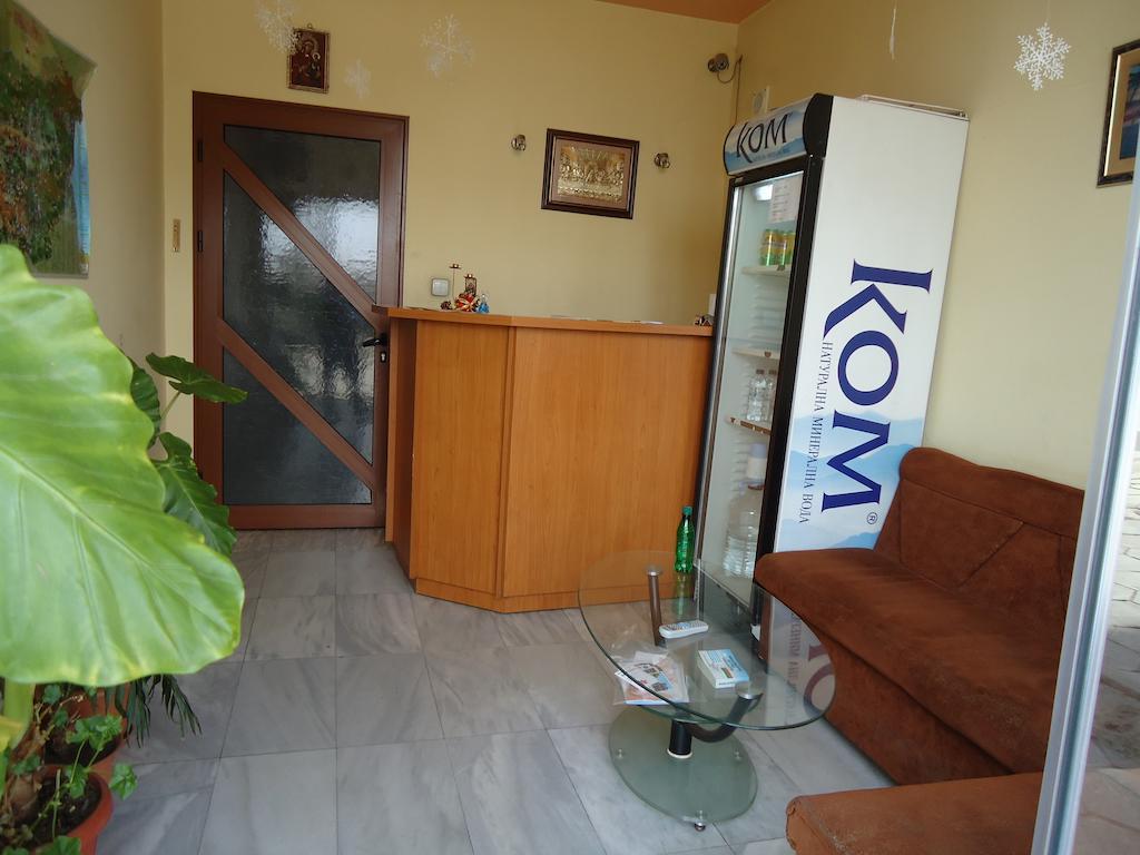 Dionis Hotel Петріч Екстер'єр фото
