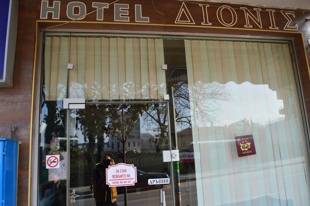 Dionis Hotel Петріч Екстер'єр фото