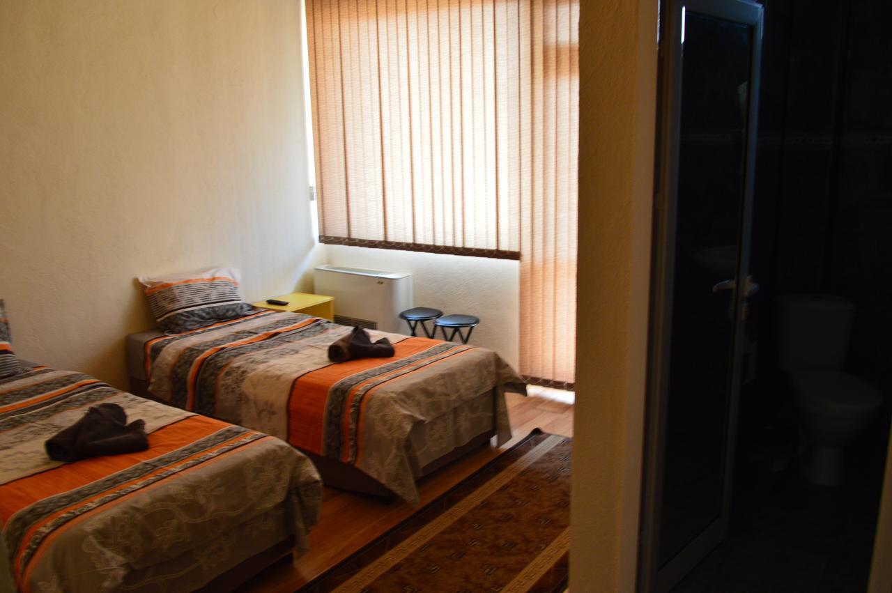 Dionis Hotel Петріч Екстер'єр фото