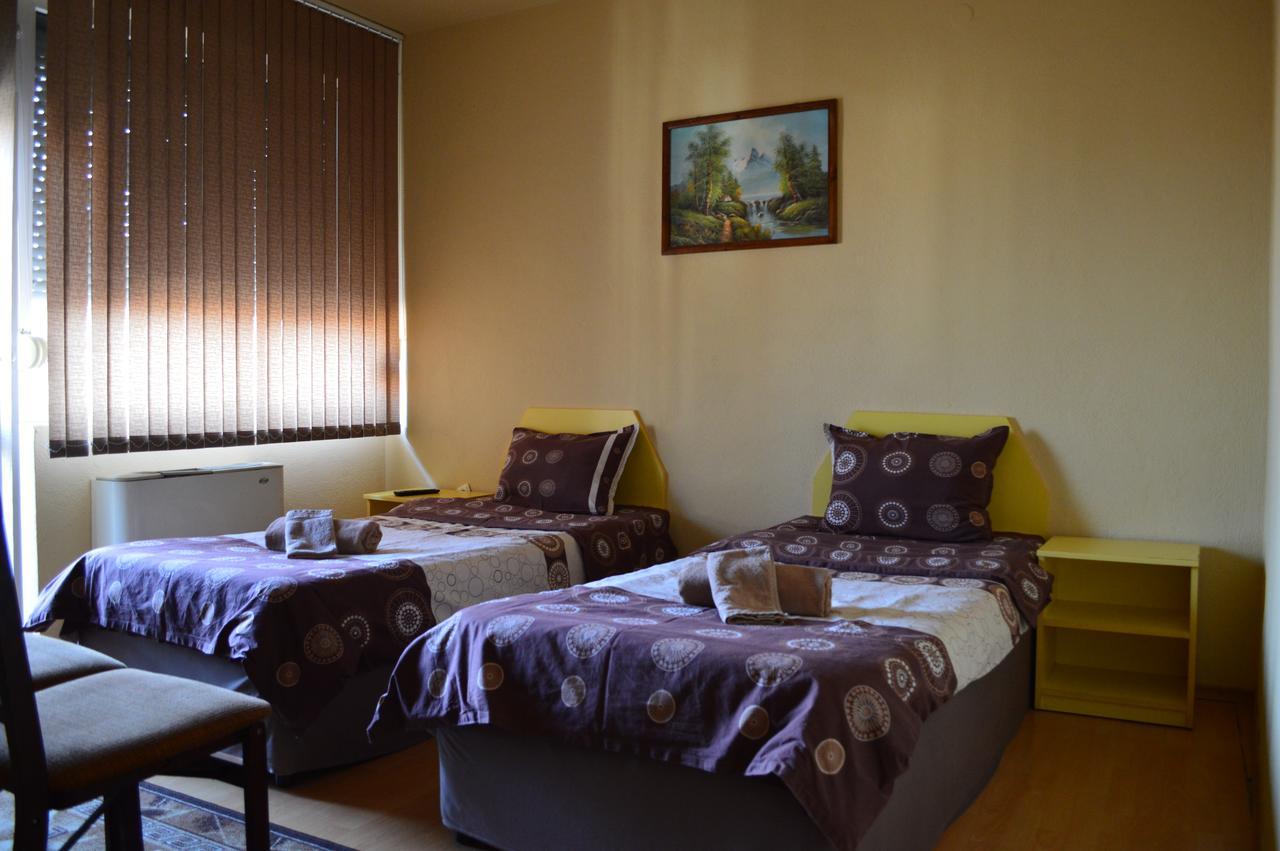 Dionis Hotel Петріч Екстер'єр фото